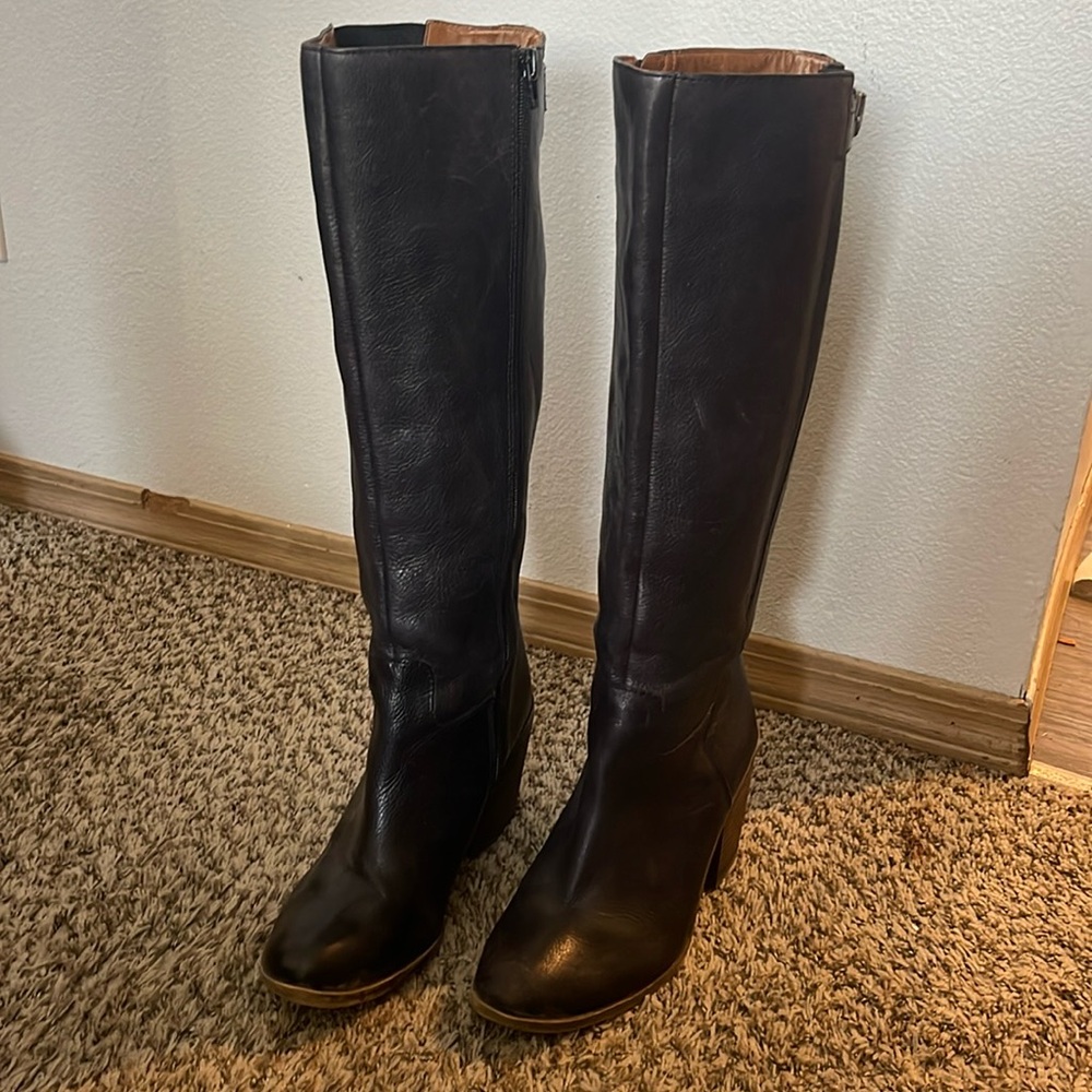 Lucky Brand Women’s Boot